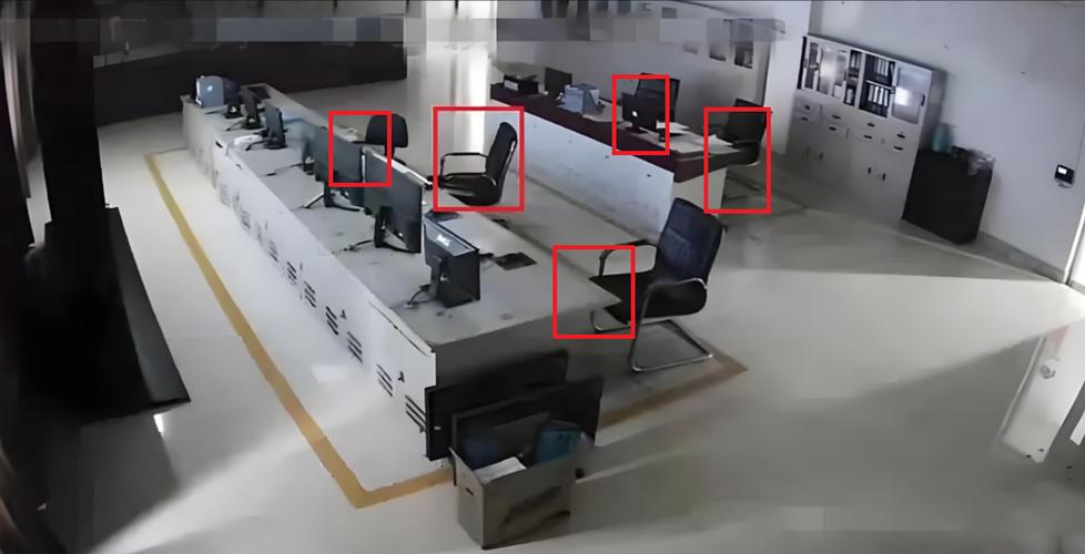 人员离岗检测算法+AI 边缘计算盒子为智慧城市、商业、能源等领域的智能化管理提供可靠支撑(图1)