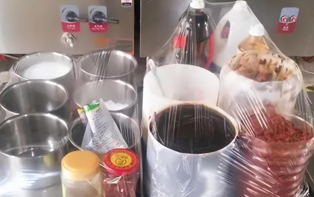 食材隐患识别算法：从目标检测到OCR的场景化应用——生熟/变质/过期/清洗隐患全解析(图3)