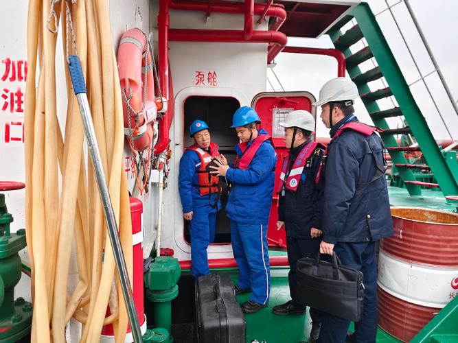 进入泵舱无人员值守