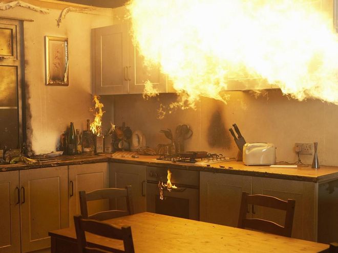 多地餐馆后厨起火敲响警钟:明火离岗检测算法成餐饮必备安防配置(图1)