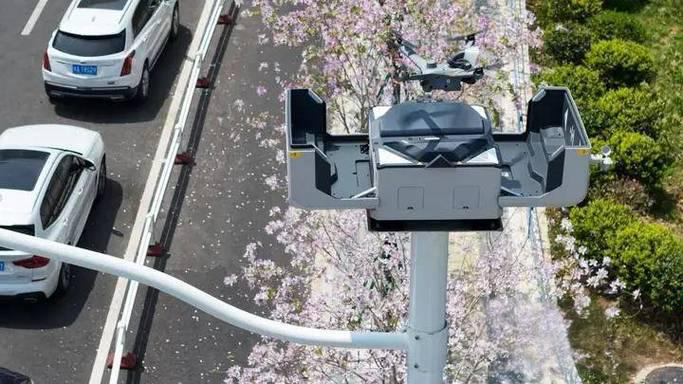 智慧城市 "AI 标配" 时代:无人机路灯巡检筑牢城市照明 "智防线"(图1)