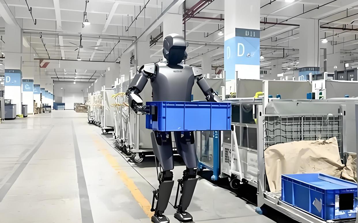 破解 "用工难"：万物纵横工业级边缘计算盒子赋能无代码工业机器人(图1)