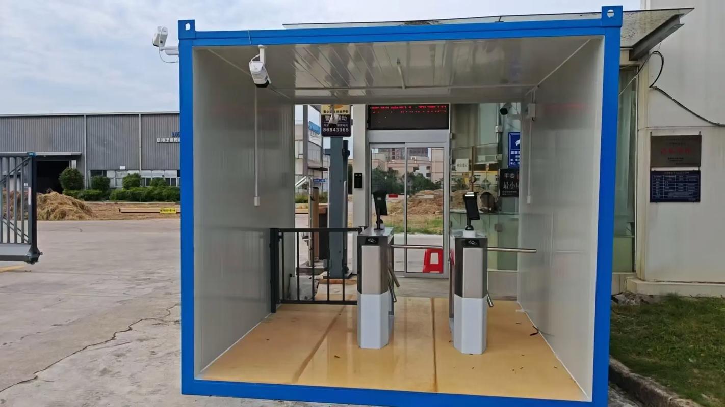 万物纵横DA320S AI算法边缘盒子：32Tops算力+32路高清视频实时处理的边缘计算利器(图2)