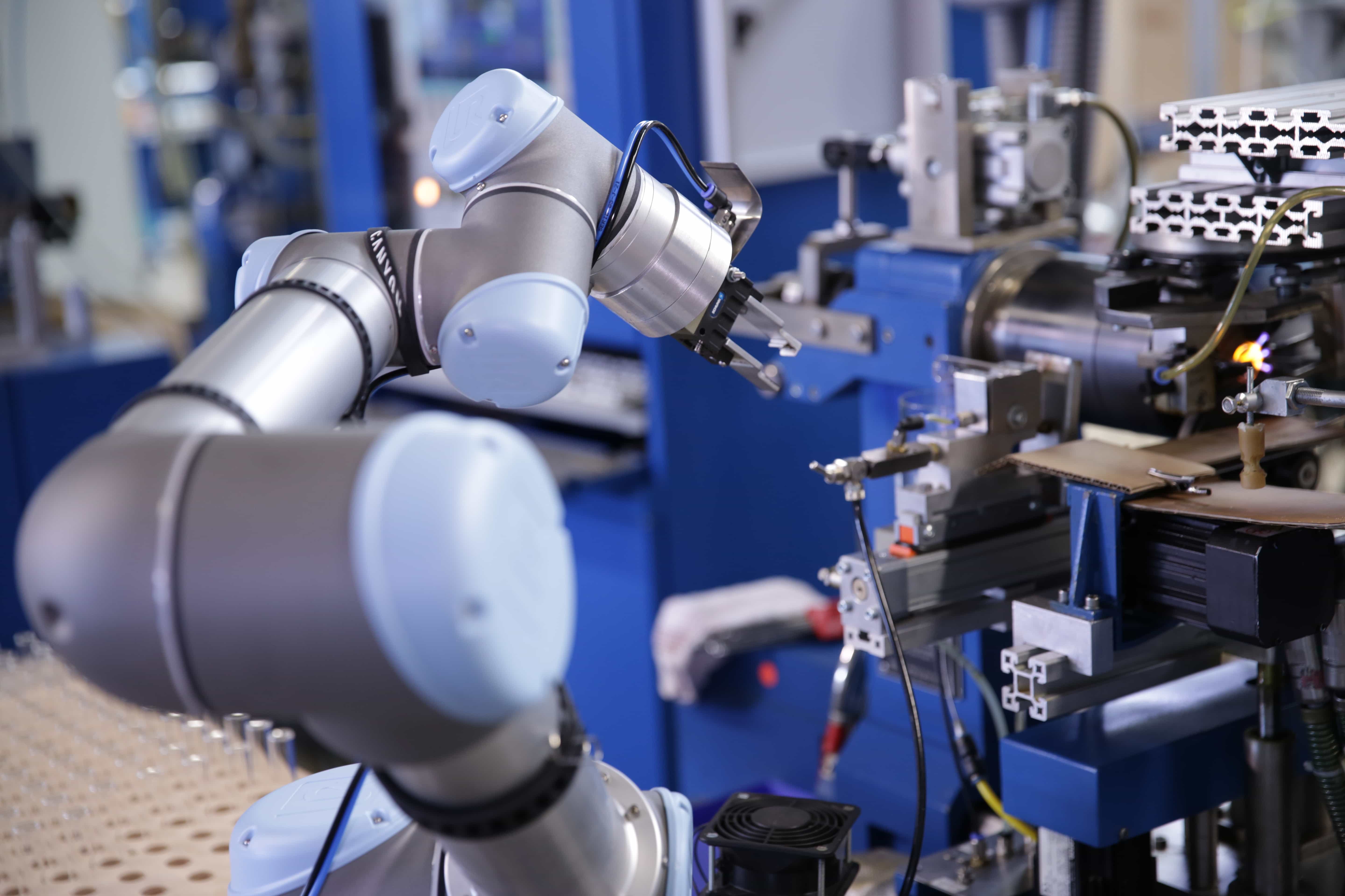 边缘智能服务器VS传统云端,谁才是未来计算主角?(图2)