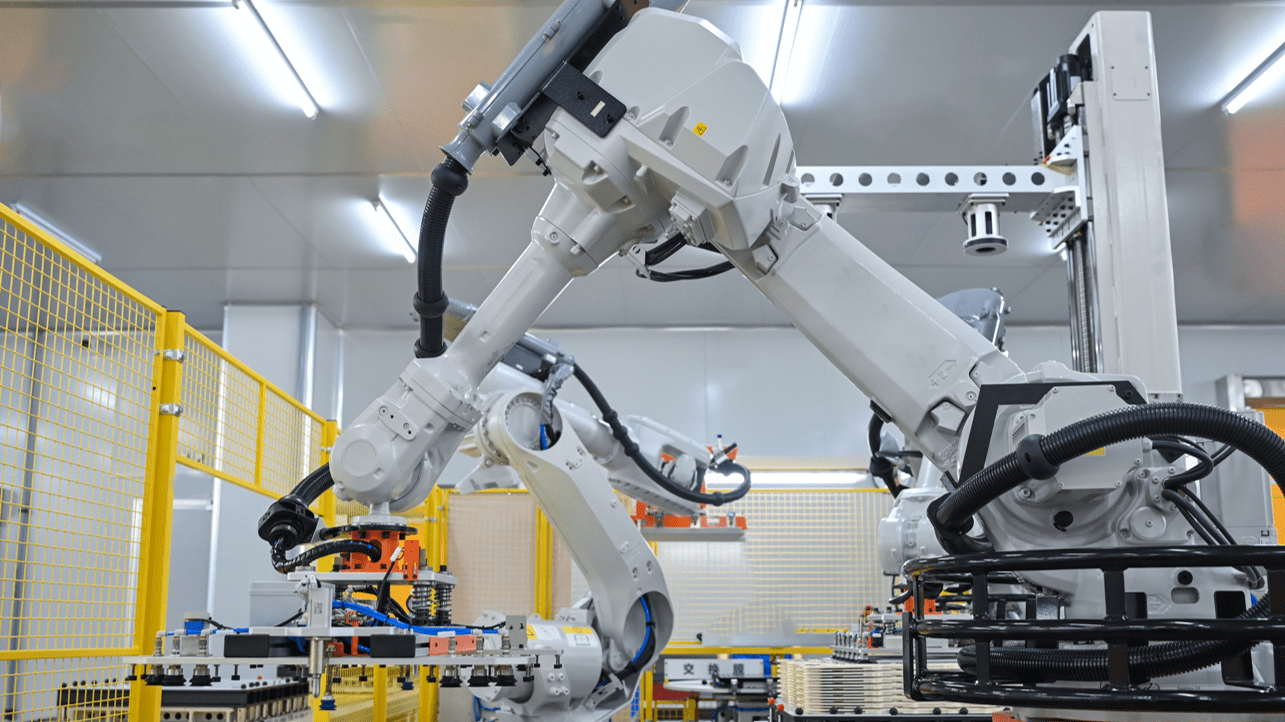 低功耗高适配：AI 边缘计算智能盒子打造工业级边缘智能中枢(图1)