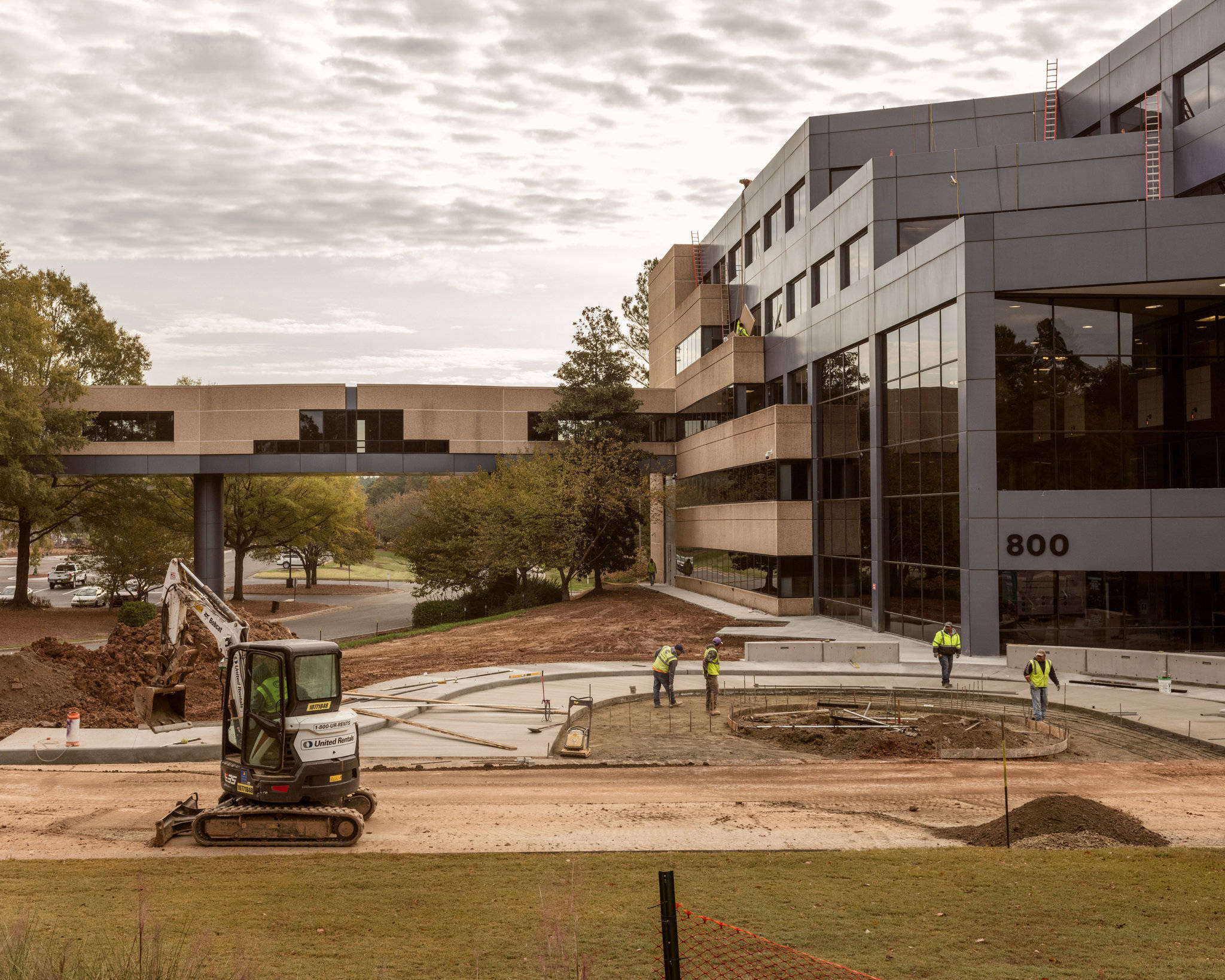 园区智慧管理：边缘算法分析与选型指南