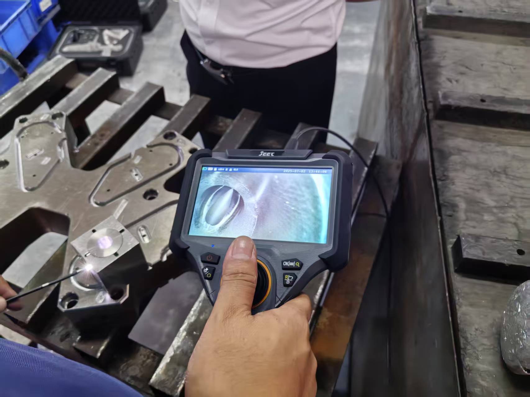 国产3TOPS边缘计算盒子和国外3TOPS边缘计算盒子有什么