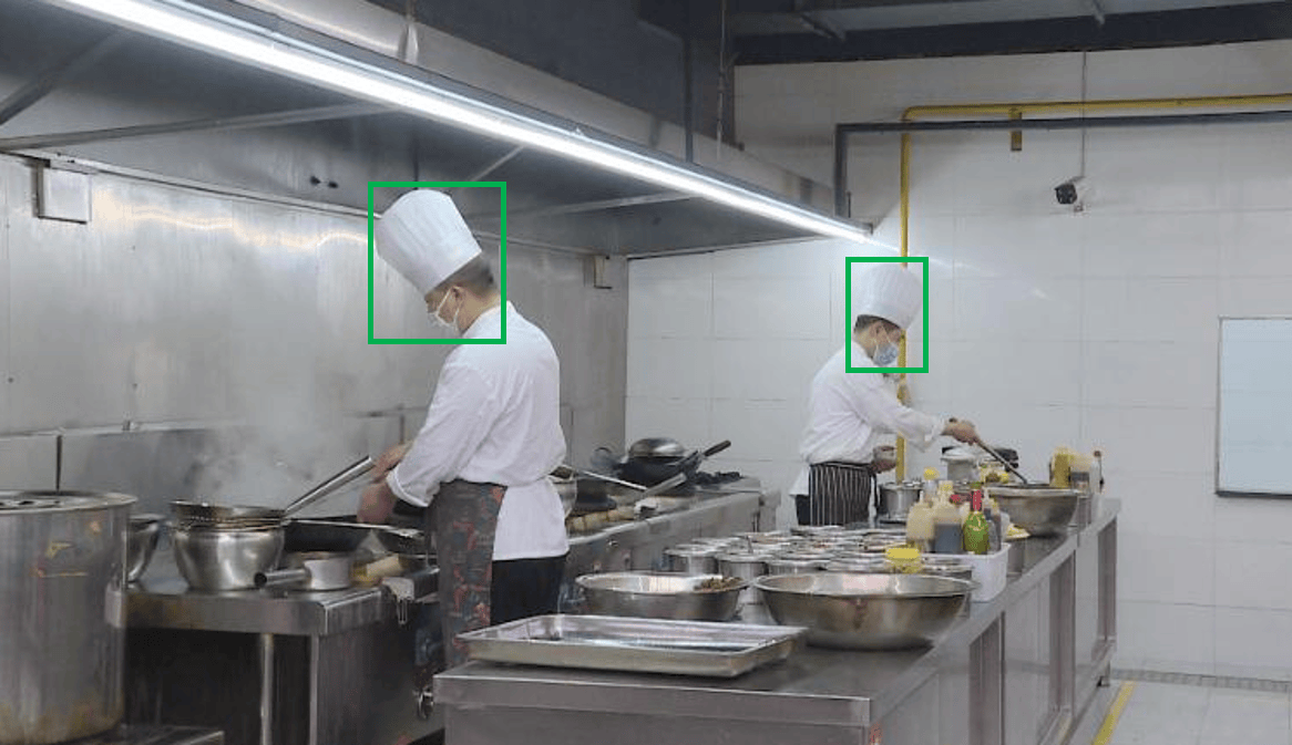 边缘计算适配：轻量级厨师服厨师帽检测 AI算法(图1)