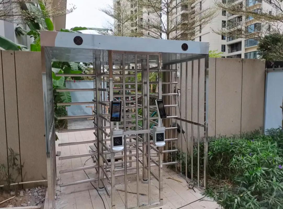 7.2TOPS+16 路解码！算能 CV186AH 边缘计算盒子成边缘 AI 新宠(图2)