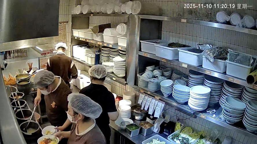 明厨亮灶新方案：视频监控 AI 盒子规范后厨行为(图1)