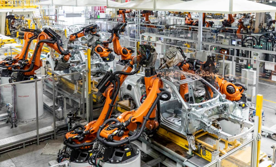 大模型+边缘计算：2026年最值得关注的10大技术落地场景(图1)